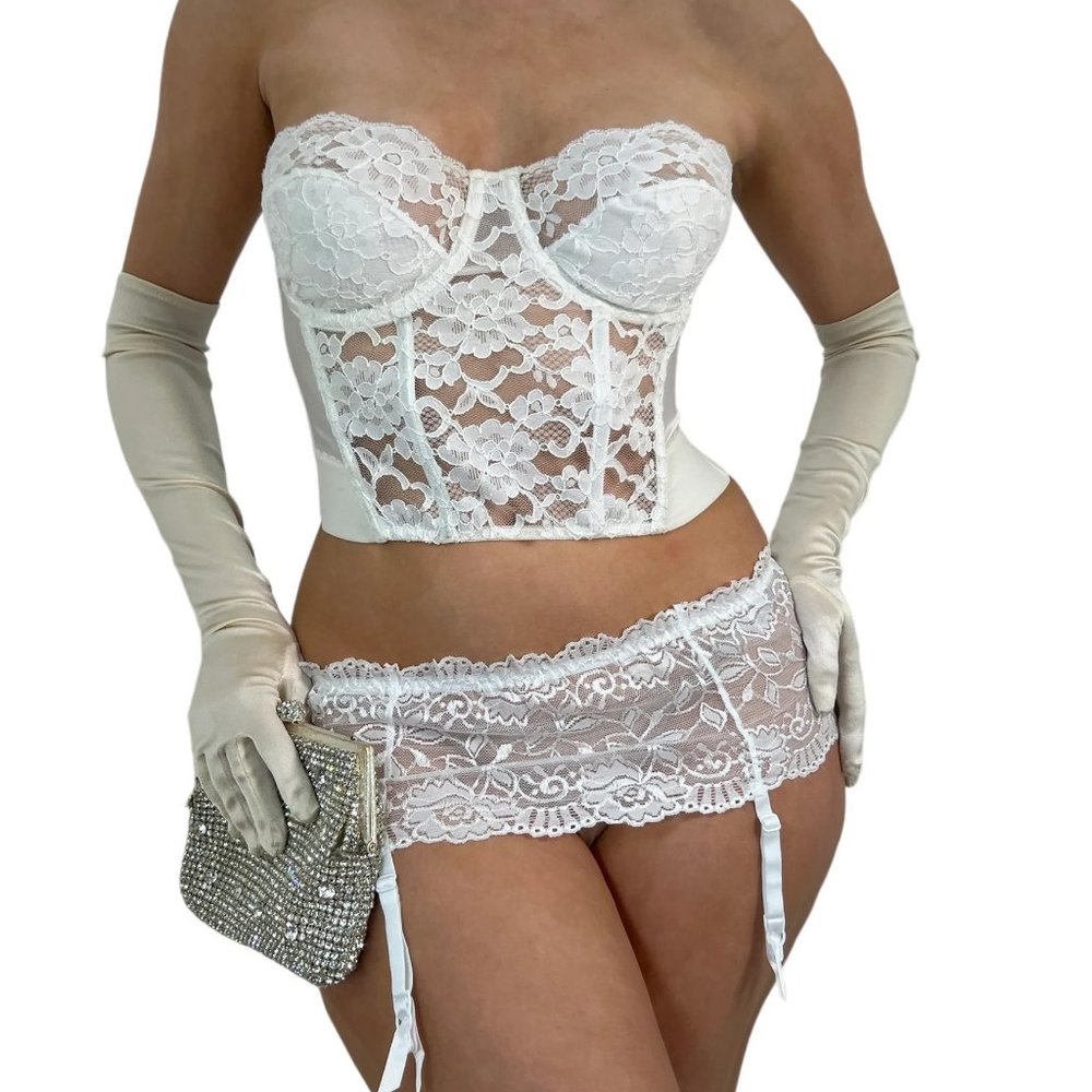 Alexis White Floral Lace Lingerie Garter belt Skirt [XS-M]